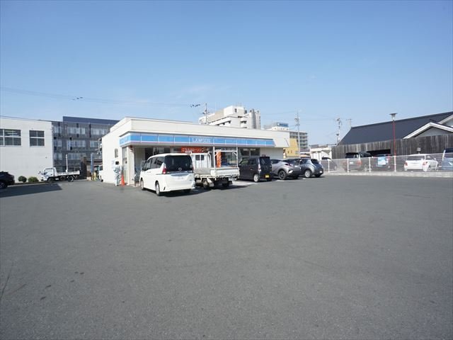コンビニ　ローソン　浜松住吉二丁目店（コンビニ）まで300m