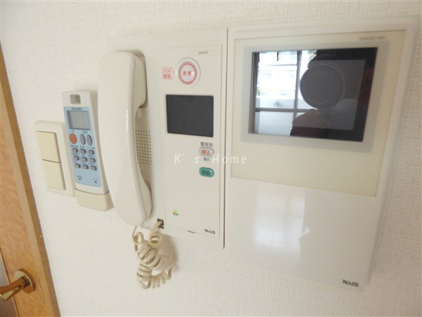 その他設備　ＴＶモニターホンで来客時も安心です！