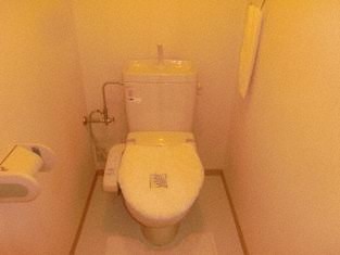 トイレ　トイレもきれいです