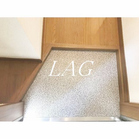 玄関　玄関です。