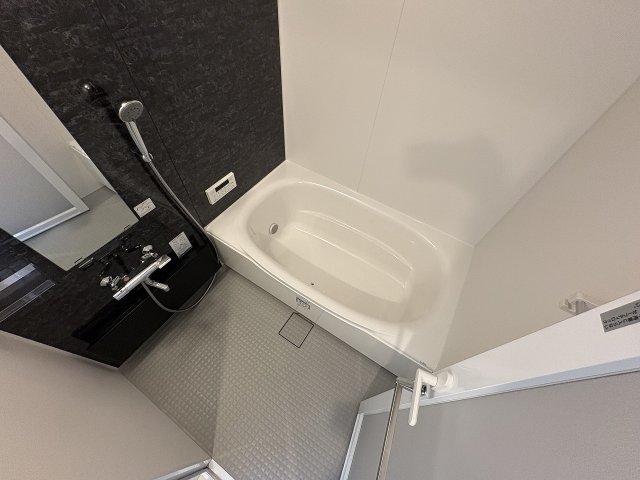 バス・シャワールーム　お風呂です