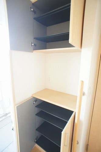 玄関　同タイプ・現況優先