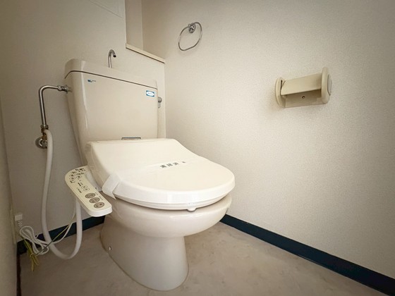 トイレ　※別部屋の写真です