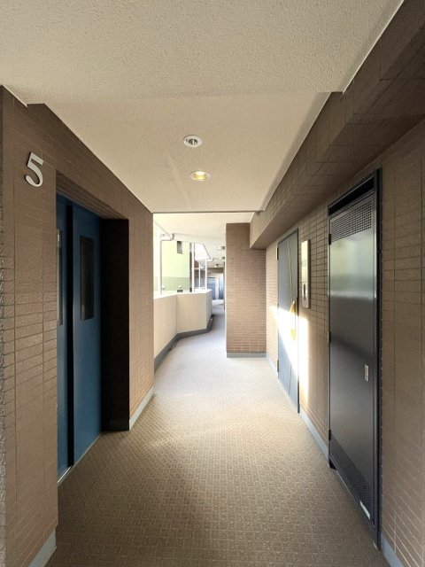 ロビー