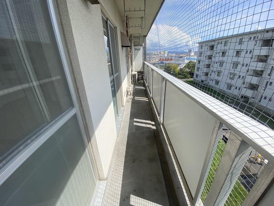 バルコニー　※別号室の写真です