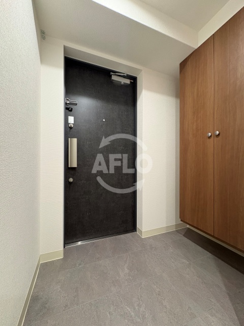 玄関　ArtizA堺　玄関