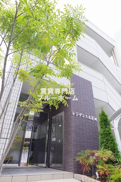 建物外観　鉄骨造のしっかりとした物件！