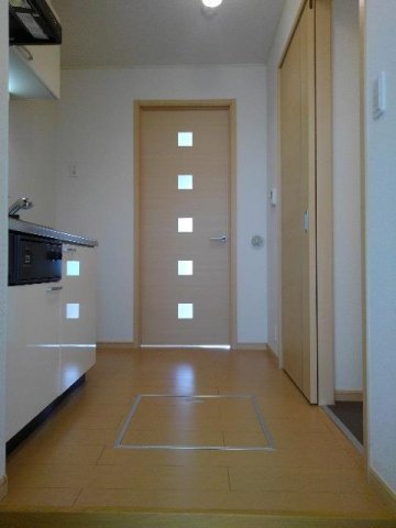 玄関　落ち着いた玄関です