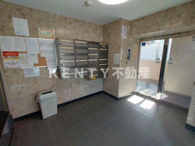 ロビー　建物の内部です