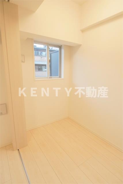 その他部屋・スペース　落ち着いて過ごせるお部屋なので、寝室にいかがでしょうか