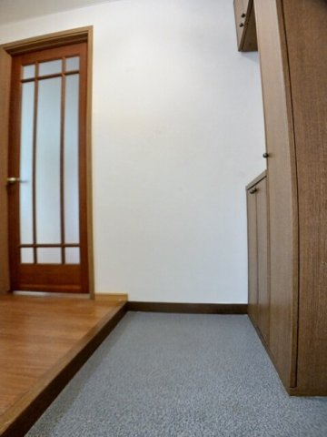 玄関　ゆったりとした玄関です