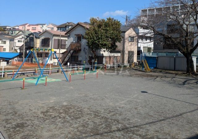 公園　西戸部三丁目公園（公園）まで1112m