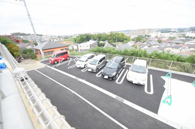 駐車場　駐車場です