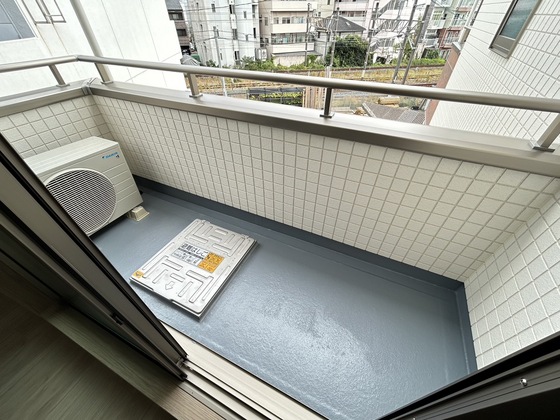 バルコニー　※別部屋の写真です