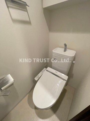 トイレ　落ち着いたトイレです
