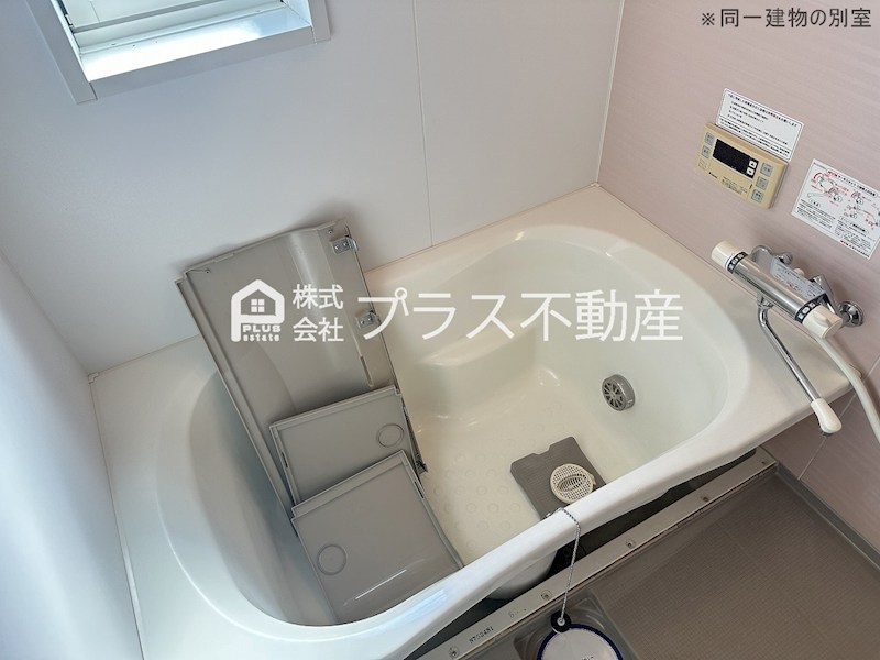 バス・シャワールーム　ゆったり過ごせるお風呂です