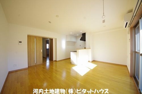 居室・リビング　１３．７帖リビング