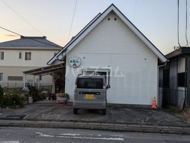 飲食店　旬菜食酒やきとりやめもりぃ（飲食店）まで744m