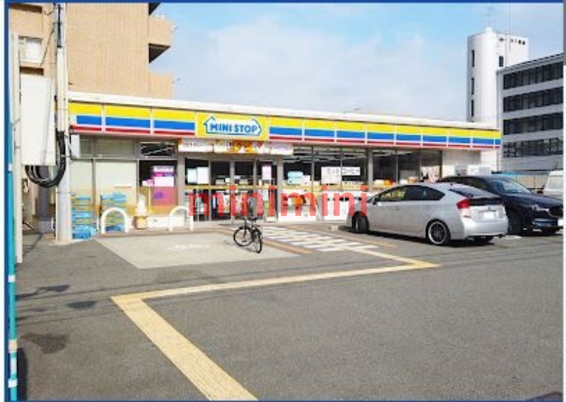 コンビニ　ミニストップ吹田南金田店（コンビニ）まで808m