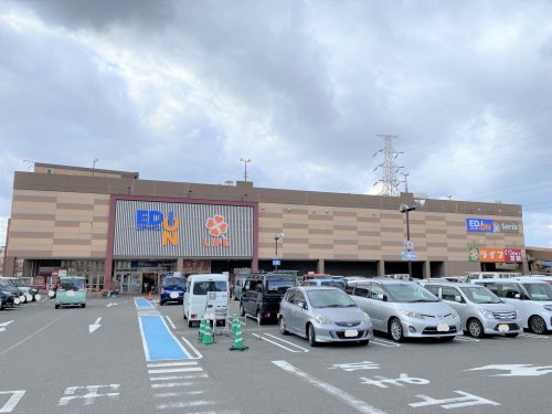 スーパー　ライフ 石津店（スーパー）まで663m