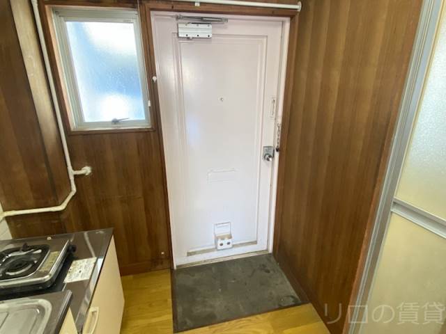 玄関　同物件別部屋イメージ