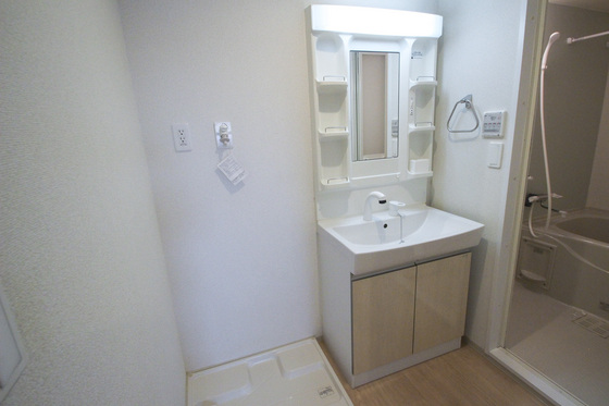洗面設備　※別部屋の写真です
