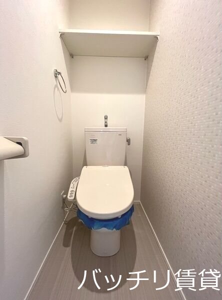 トイレ　同型タイプの為、現状を優先致します。