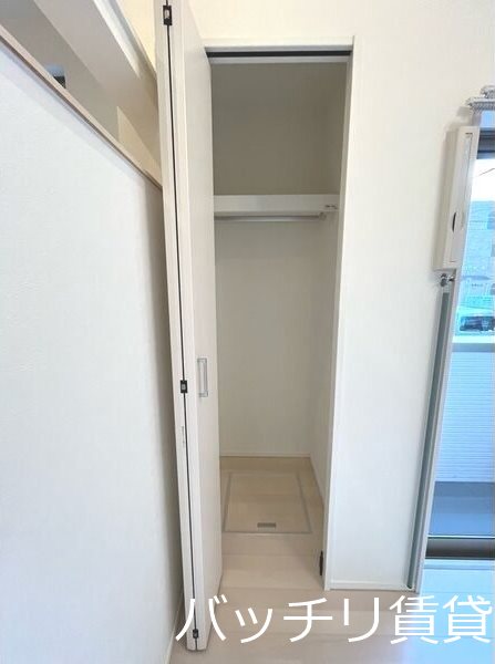 収納　同型タイプの為、現状を優先致します。