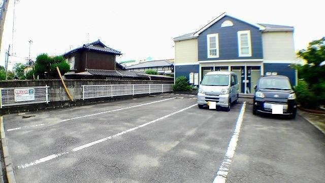 駐車場　駐車場があります