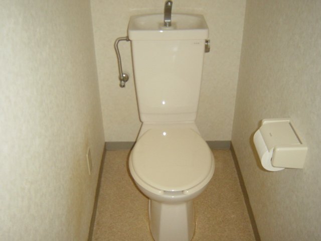 トイレ　トイレ（イメージ）