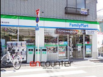 コンビニ　ファミリーマート江東北砂店（コンビニ）まで380m