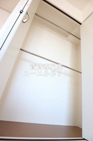 収納　クローゼット付きでお部屋もスッキリ♪