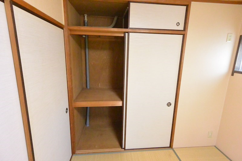 収納　和室6帖収納