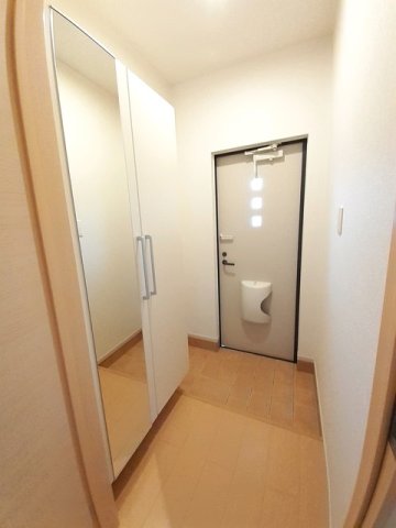 玄関　シンプルで使いやすい玄関です