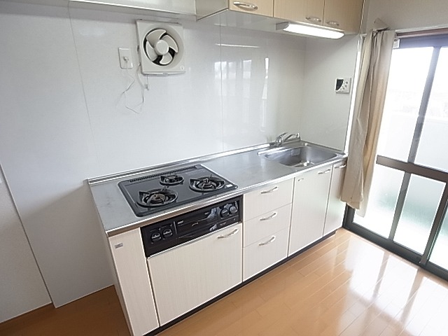 キッチン　別部屋写真