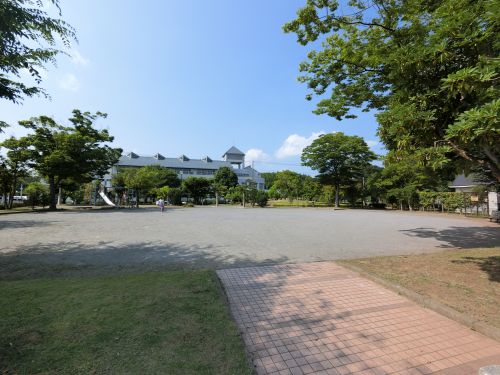 公園　大門下児童公園（公園）まで678m
