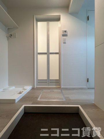 玄関　別号室イメージの為、現状を優先致します。