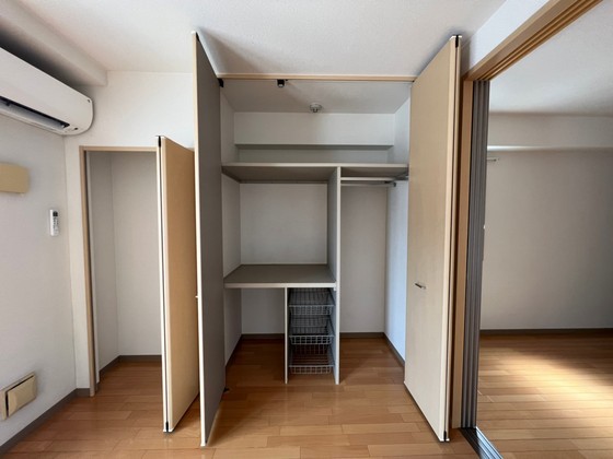 収納　※他のお部屋の写真です。