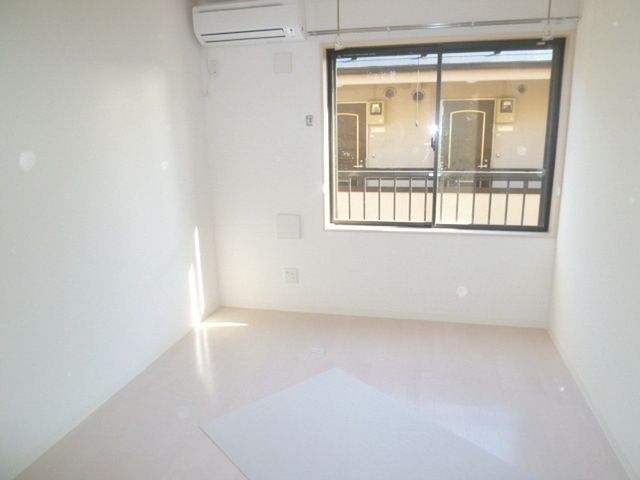 居室・リビング　★お部屋探しはタウンハウジング稲田堤店まで★