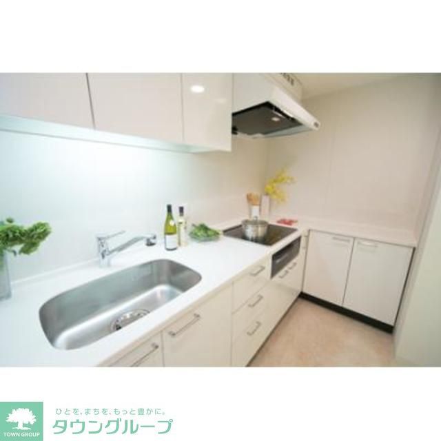 キッチン　※写真は同タイプ住戸です。