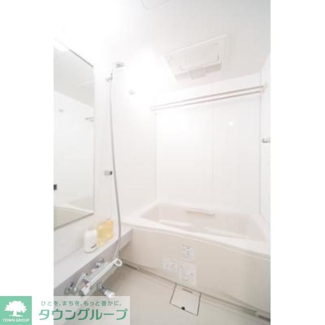 バス・シャワールーム　※写真は同タイプ住戸です。