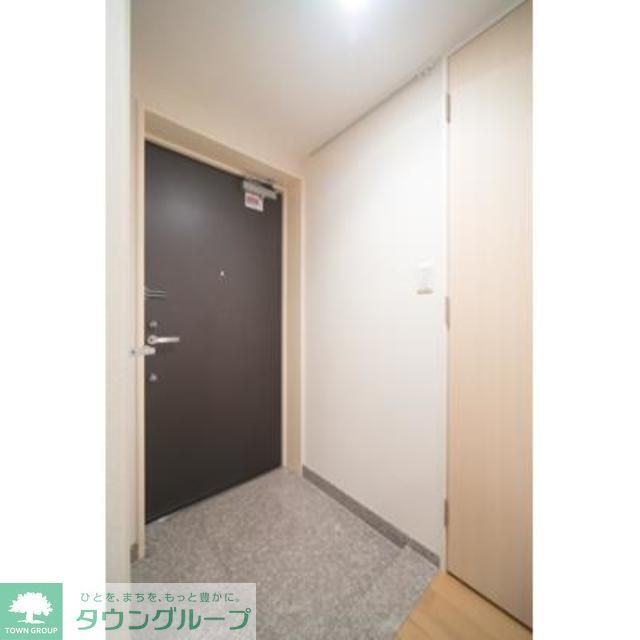 玄関　※写真は同タイプ住戸です。