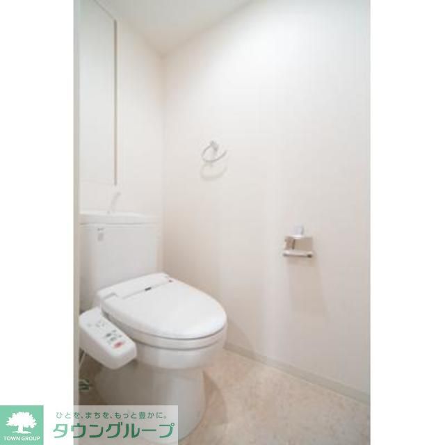 トイレ　※写真は同タイプ住戸です。