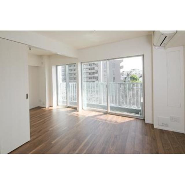 居室・リビング　※写真は同タイプ住戸です。