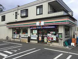 コンビニ　セブンイレブン 柏中新宿店（コンビニ）まで668m