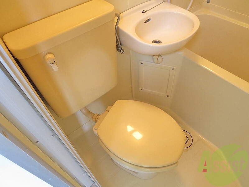 トイレ　トイレです。清潔感があり気持ち良く使用できますね。