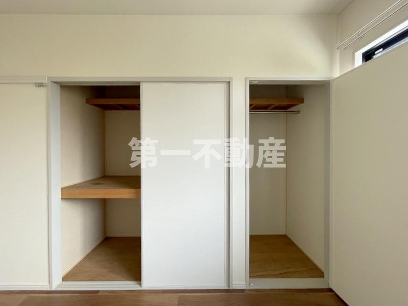 収納　6.1帖洋室