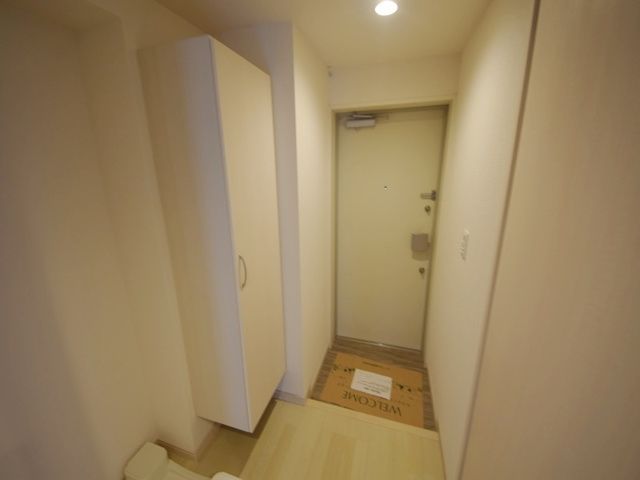 玄関　※同建物参考写真