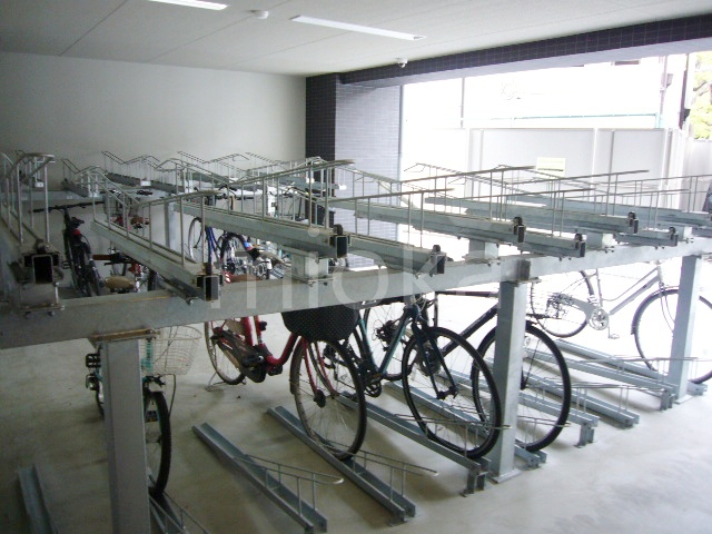 駐車場　駐輪場