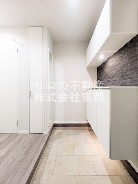 玄関　下駄箱付なので、玄関はいつでもスッキリ片付きますね☆